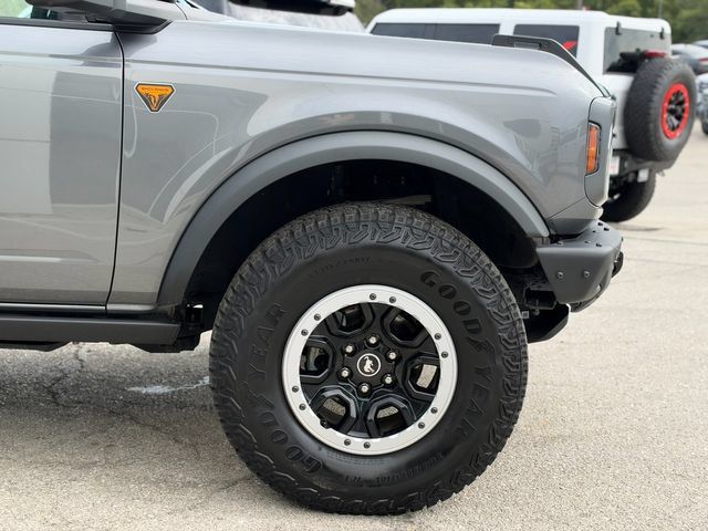 Used 2025 Ford Bronco Badlands AWD/4WD image 9