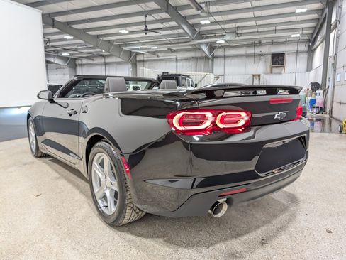 Used 2024 Chevrolet Camaro LT image 5