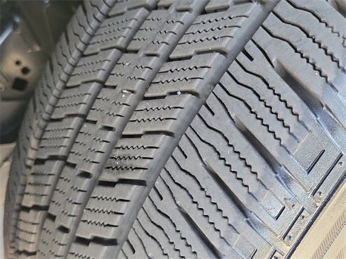 Used 2025 Ford F150 XLT w/ Equipment Group 302A MID image 29