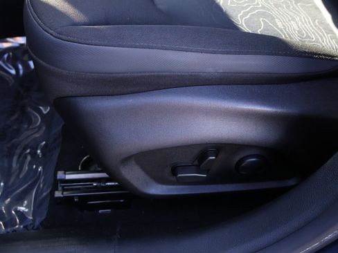 Used 2022 Jeep Renegade Trailhawk image 46