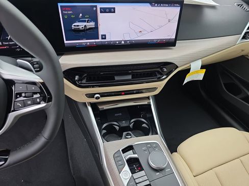 New 2026 BMW 330i xDrive Sedan w/ Premium Package image 18