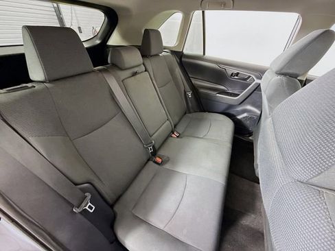 Used 2019 Toyota RAV4 LE image 26