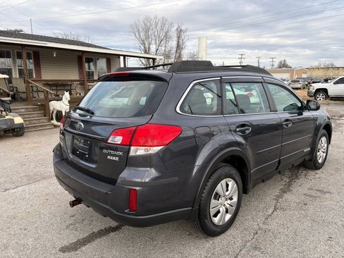 Used 2011 Subaru Outback 2.5i AWD/4WD image 7
