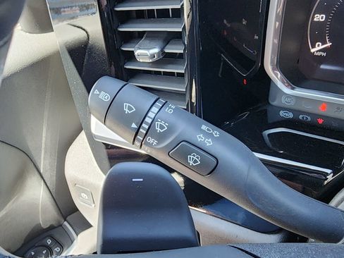 New 2026 GMC Sierra 1500 SLT w/ SLT Premium Plus Package image 23