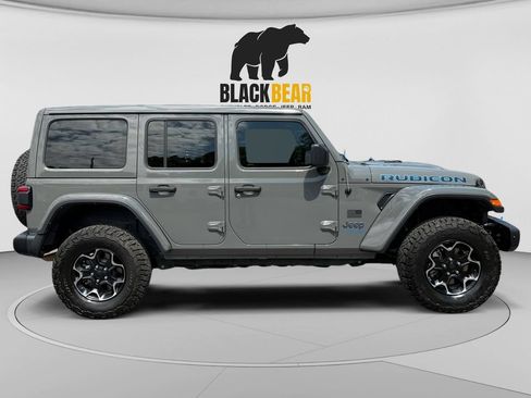 Used 2022 Jeep Wrangler Unlimited Rubicon 4xe AWD/4WD image 2