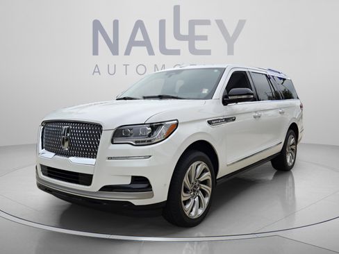 Used 2024 Lincoln Navigator L Reserve AWD/4WD image 1