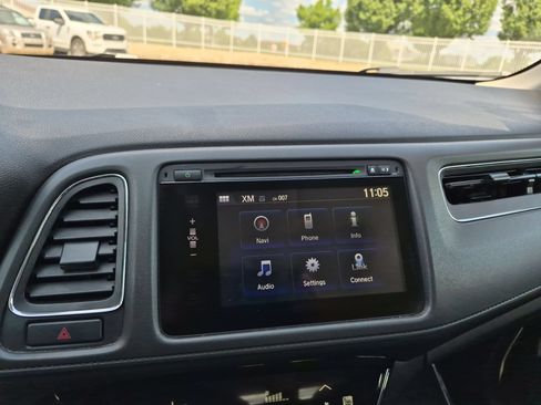 Certified 2018 Honda HR-V EX-L image 17