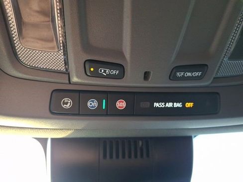 Certified 2025 Chevrolet Silverado 2500 LT w/ Convenience Package image 22