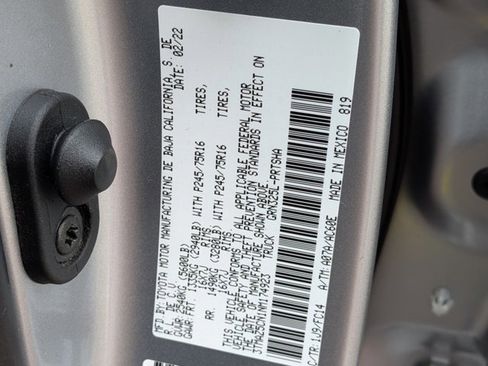 Used 2022 Toyota Tacoma SR5 image 24