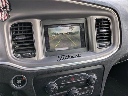 Used 2022 Dodge Charger SXT w/ Blacktop Package image 12