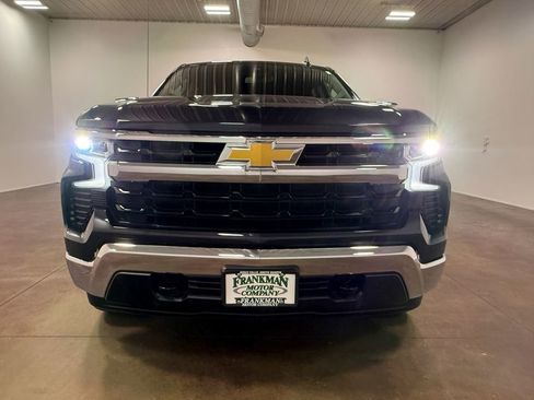 Used 2023 Chevrolet Silverado 1500 LT image 41