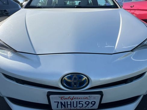 Certified 2016 Toyota Prius Four w/ Advanced Technology Package FWD image 12