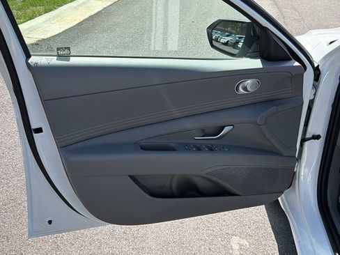 New 2026 Hyundai Elantra Sport FWD image 11