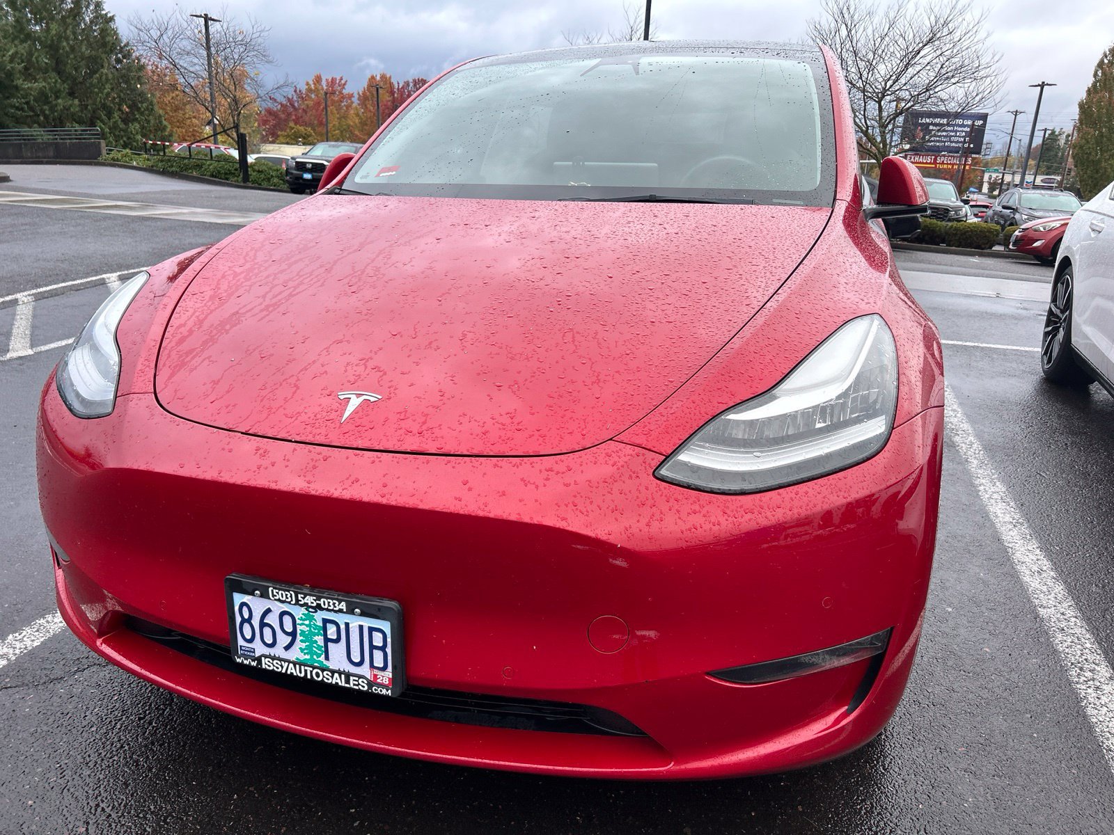 Used 2021 Tesla Model Y Long Range AWD/4WD image 2