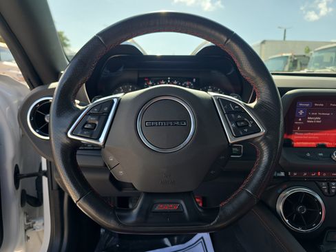 Used 2021 Chevrolet Camaro SS RWD image 27