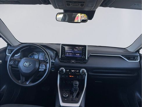 Used 2019 Toyota RAV4 XLE AWD/4WD image 23