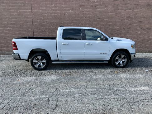 Used 2023 RAM 1500 Laramie AWD/4WD image 7