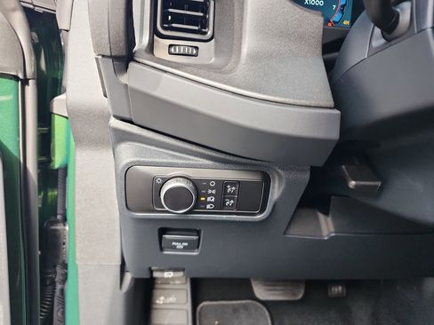 New 2025 Ford Bronco Big Bend image 13