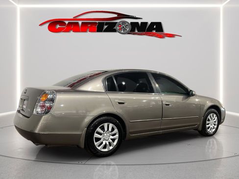 Used 2004 Nissan Altima 2.5 S image 9
