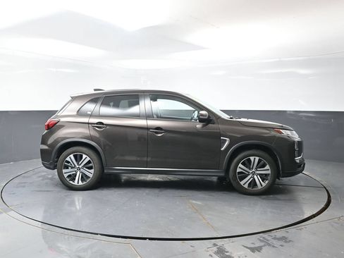 Used 2024 Mitsubishi Outlander Sport AWD image 3
