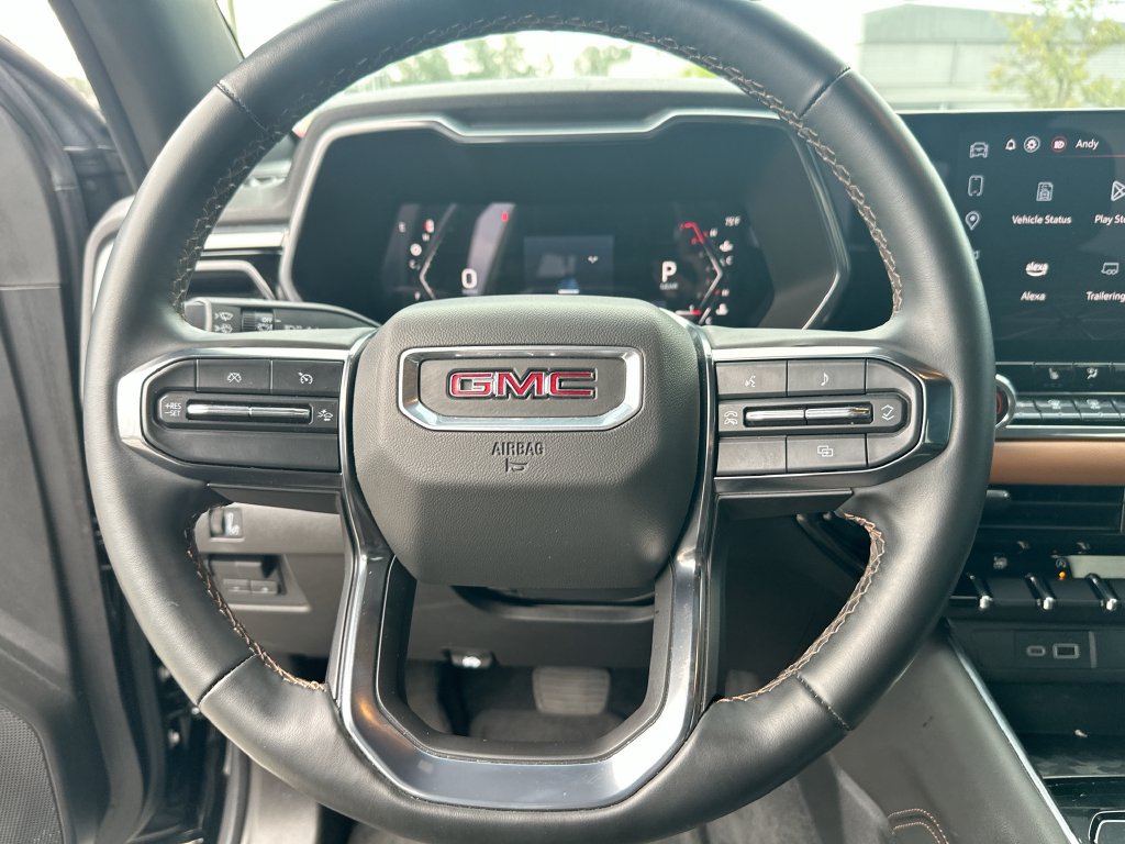 Used 2024 GMC Canyon AT4 w/ Technology Package AWD/4WD image 18
