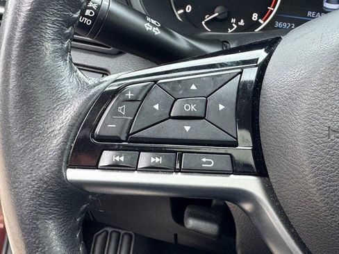 Used 2023 Nissan Altima 2.5 SL image 18