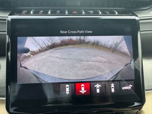 Used 2023 Jeep Grand Cherokee L Limited w/ Luxury Tech Group II RWD image 26