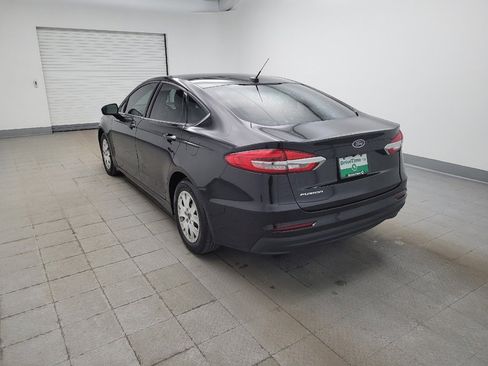 Used 2019 Ford Fusion S image 5