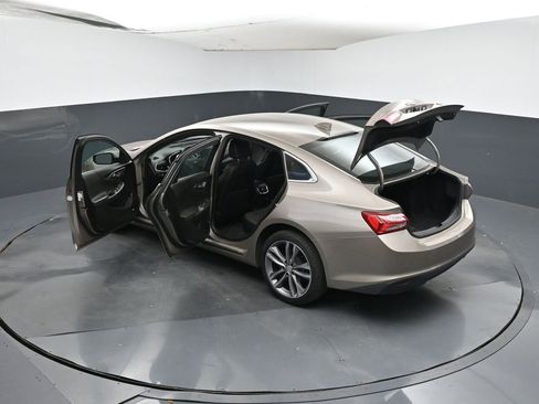 Used 2024 Chevrolet Malibu LT image 46