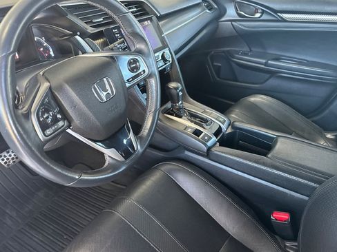Used 2019 Honda Civic Sport Touring image 11
