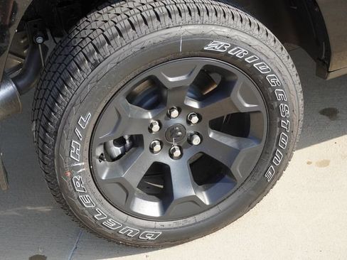 New 2026 RAM 1500 Express AWD/4WD image 11