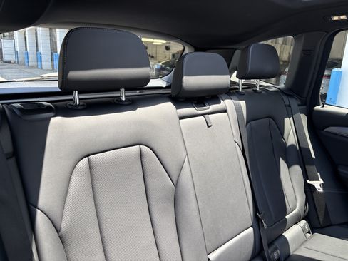 Used 2024 BMW X3 sDrive30i w/ M Sport Package RWD image 24