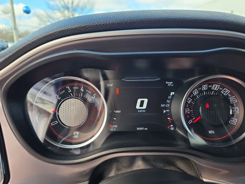 Used 2022 Dodge Challenger R/T Scat Pack w/ Dynamics Package RWD image 17