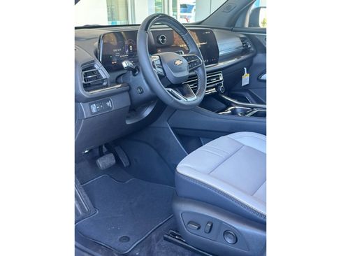 New 2026 Chevrolet Traverse High Country image 15