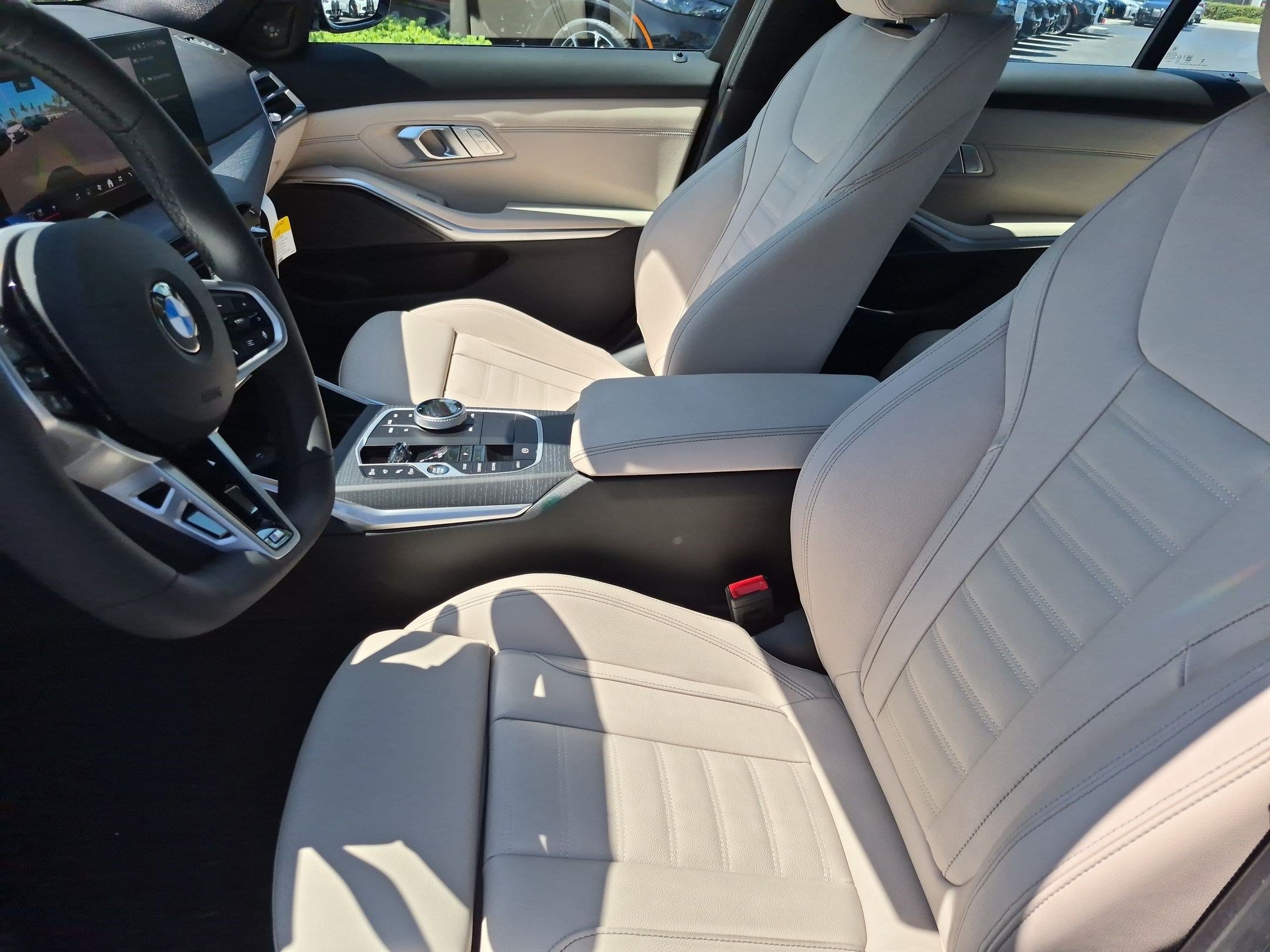 New 2026 BMW 330i Sedan w/ M Sport Package RWD image 16