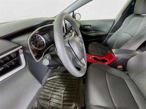 Used 2022 Toyota Corolla SE image 20