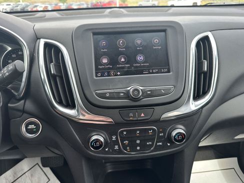 Used 2022 Chevrolet Equinox LT AWD/4WD image 46