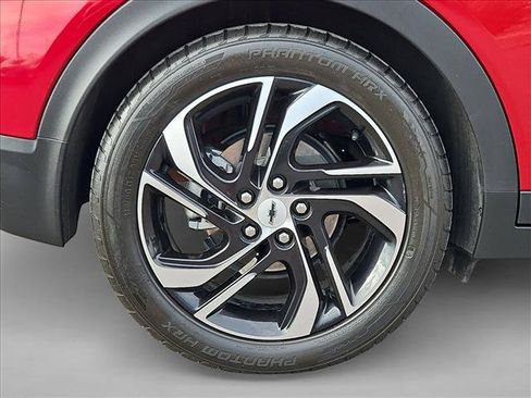 Certified 2023 Chevrolet Bolt LT w/ Infotainment Package FWD image 29