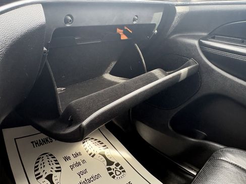 Used 2019 Jeep Grand Cherokee Limited w/ Luxury Group II image 22