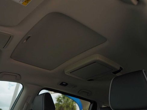 Certified 2026 Honda Odyssey Elite image 24