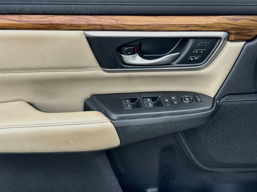 Used 2017 Honda CR-V EX-L image 23