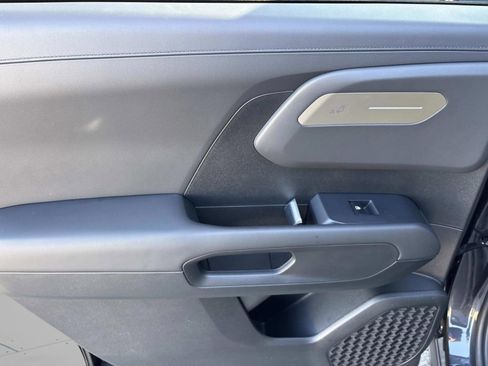 New 2027 Kia Telluride S image 30