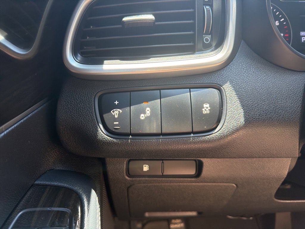 Used 2020 Kia Sorento S AWD/4WD image 32