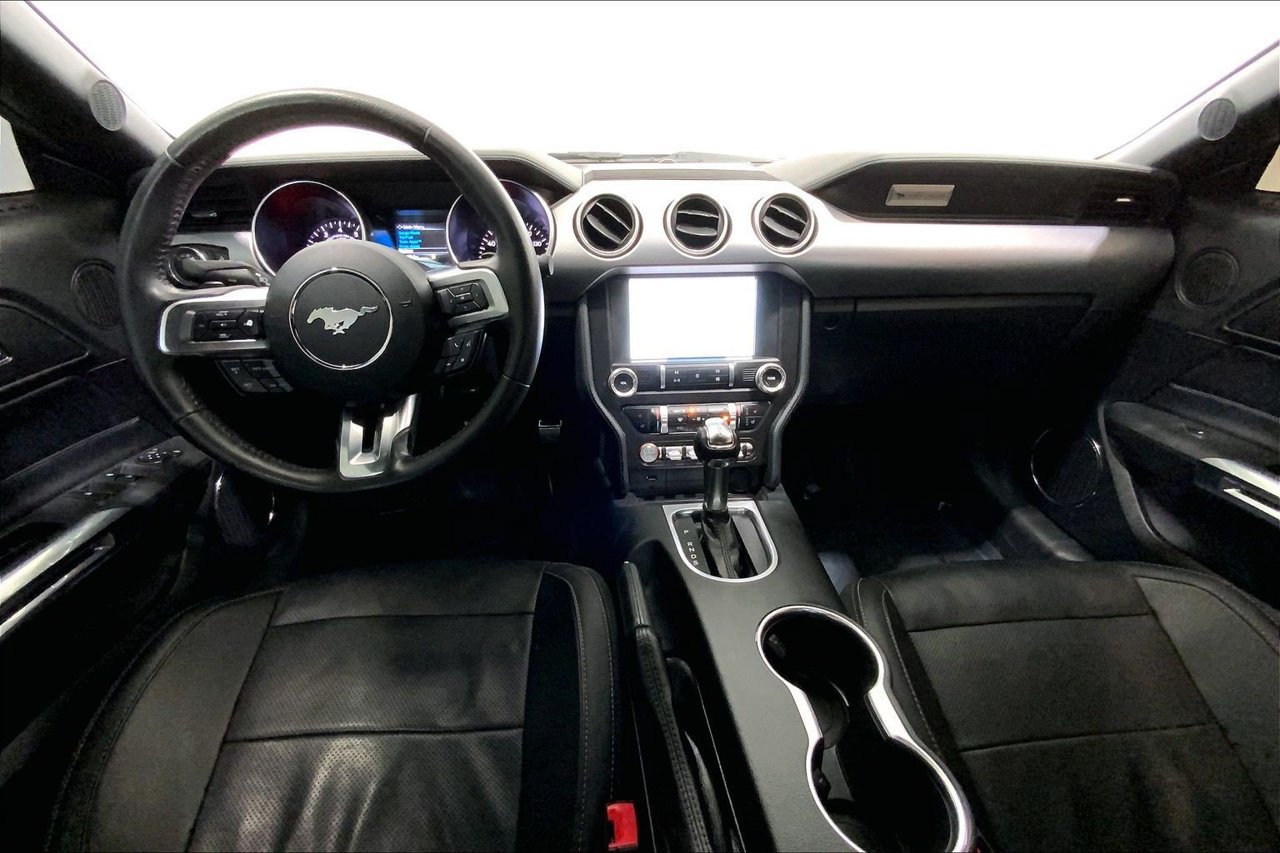 Used 2019 Ford Mustang Premium RWD image 14