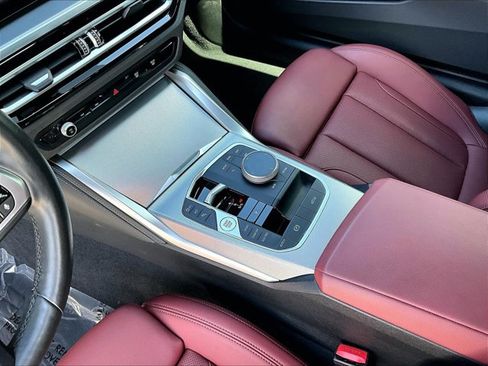 Used 2024 BMW 440i xDrive Convertible w/ Parking Assistance Package AWD/4WD image 15