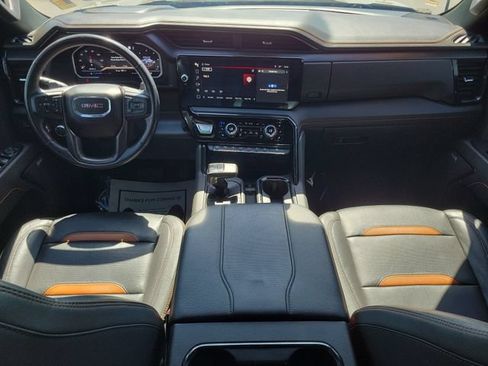 Used 2023 GMC Sierra 1500 AT4 w/ AT4 Premium Package AWD/4WD image 14