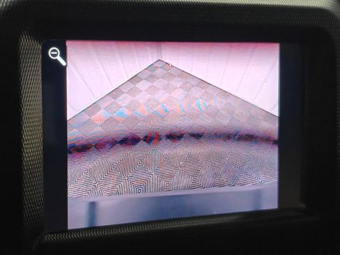 Used 2021 Jeep Gladiator Willys image 8