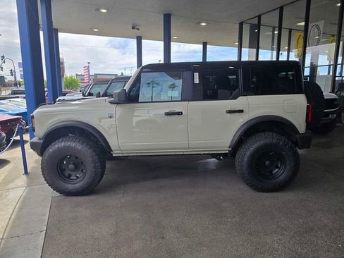 New 2026 Ford Bronco Big Bend AWD/4WD image 2