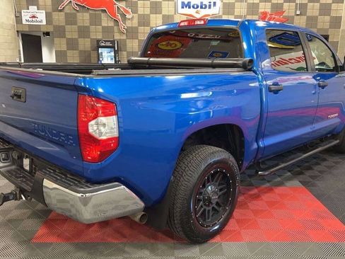 Used 2016 Toyota Tundra SR5 w/ SR5 Upgrade Package AWD/4WD image 4