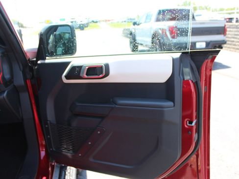 New 2026 Ford Bronco Outer Banks w/ Sasquatch Package AWD/4WD image 12